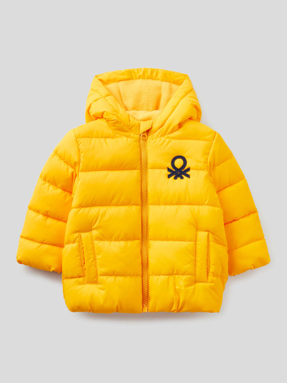 Yarn dyed jacket with hood image number 1