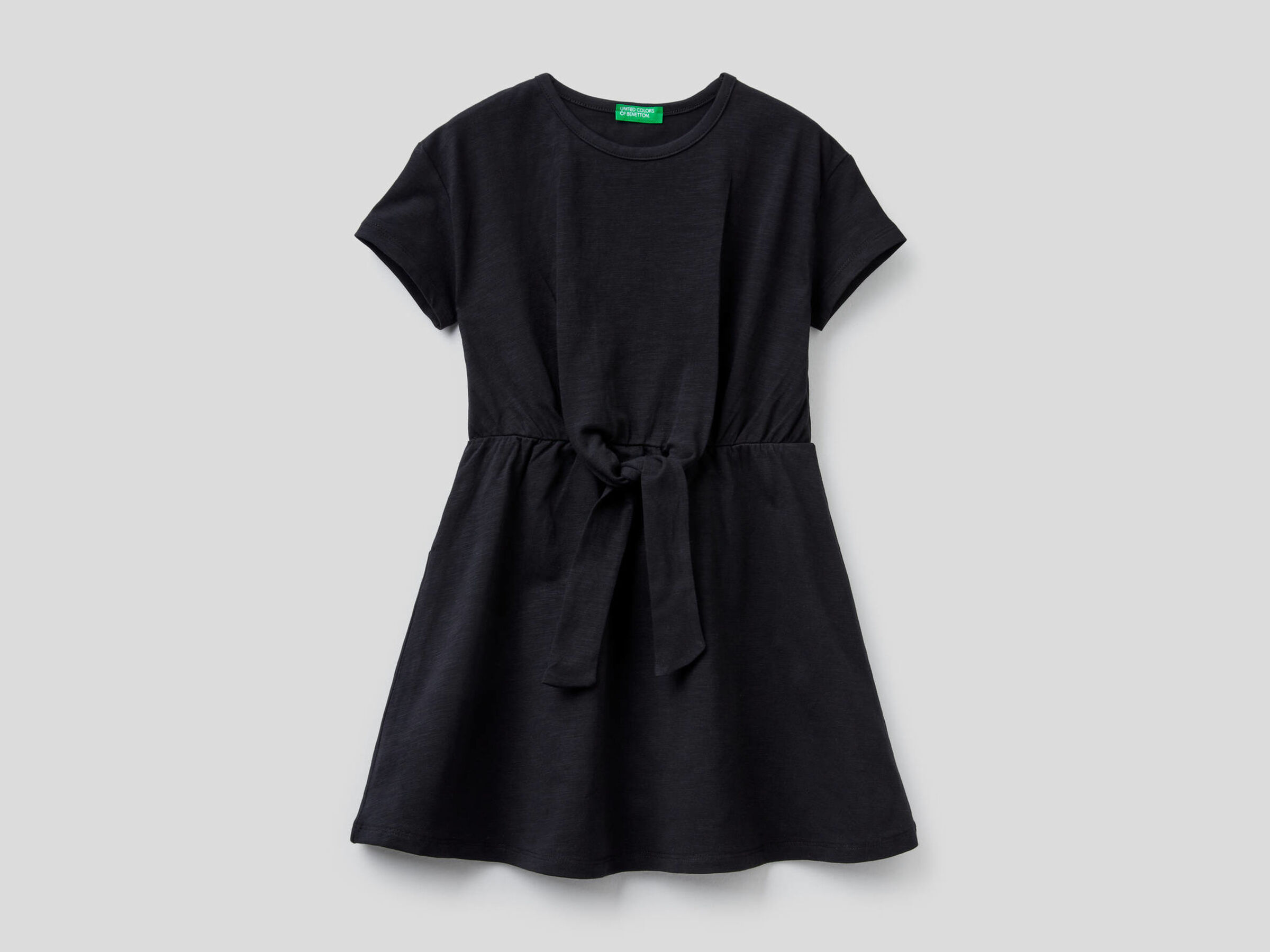 Kleid aus stretchiger Baumwolle mit Masche image number null