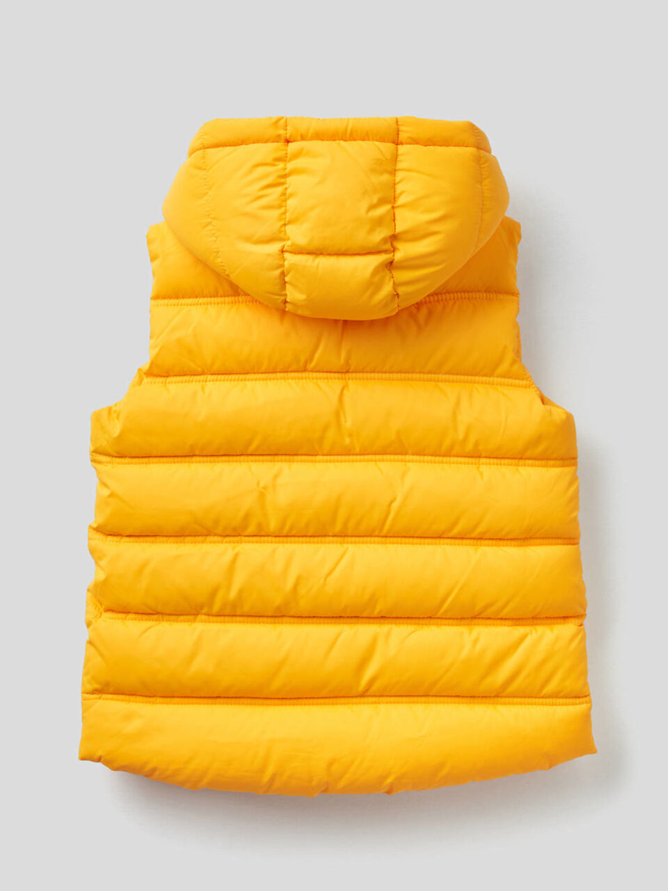 Blouson rembourré sans manches image number 2