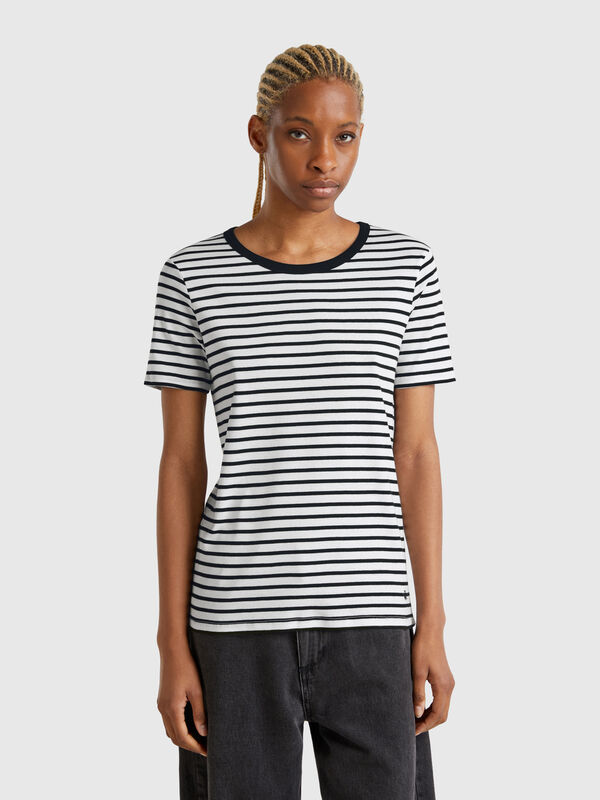 Gestreiftes T-Shirt mit Rundhalsausschnitt Damen