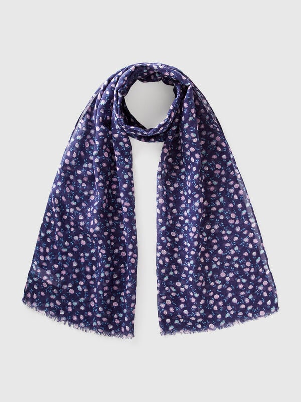 Blue scarf with floral print Women