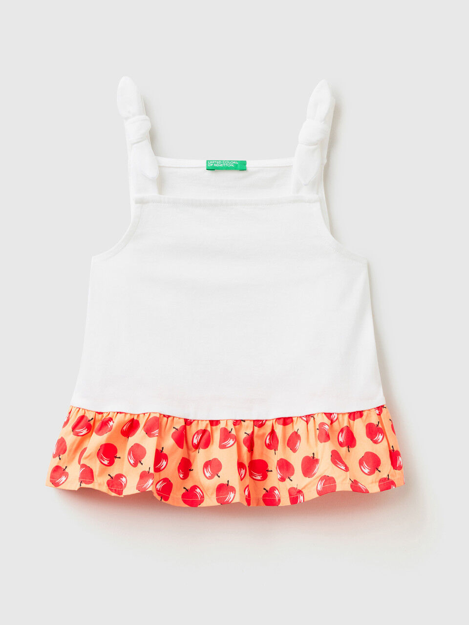 Flounced top with fruit pattern
