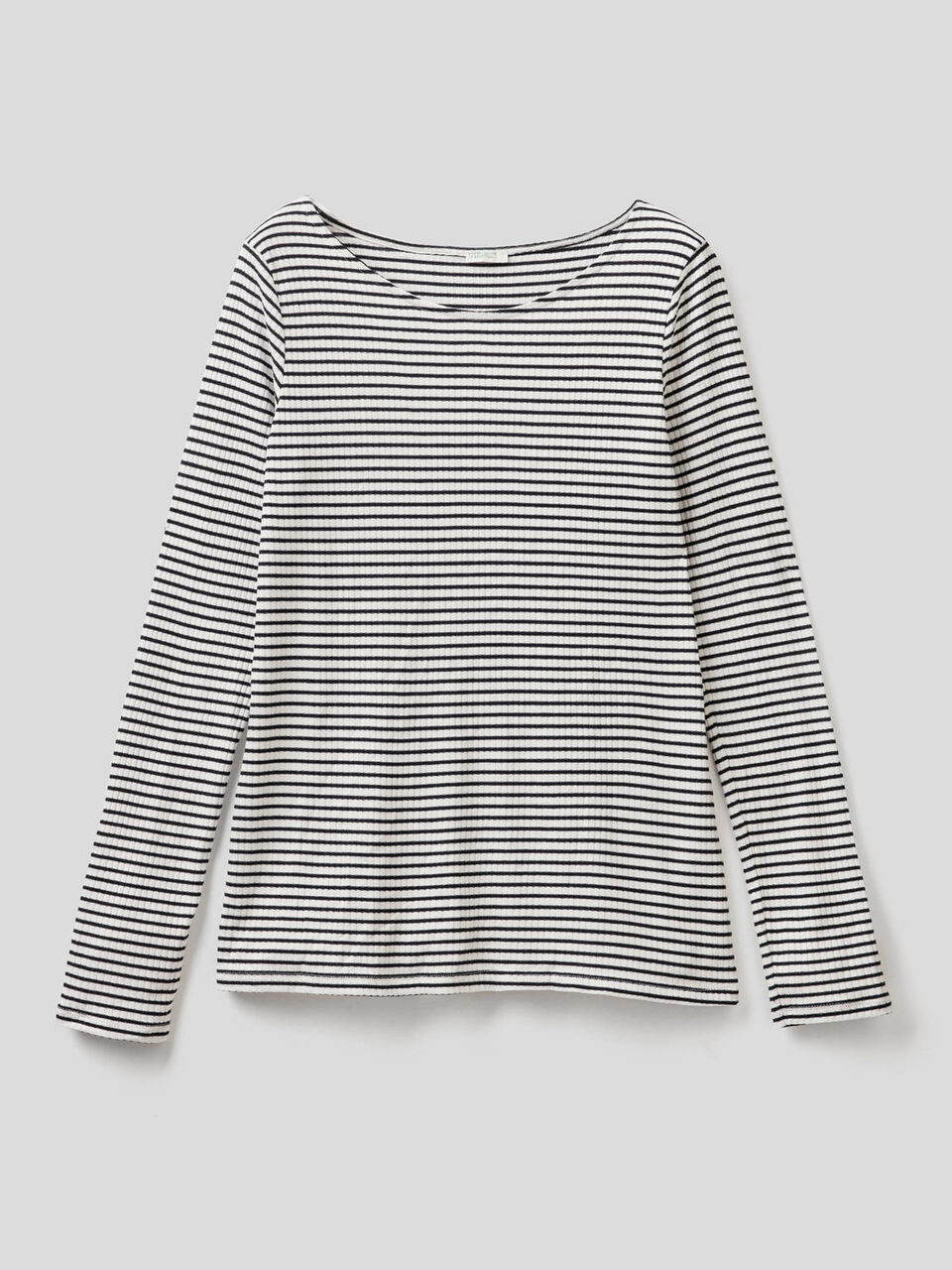Gestreiftes T-Shirt aus einer stretchigen Viskosemischung image number 1