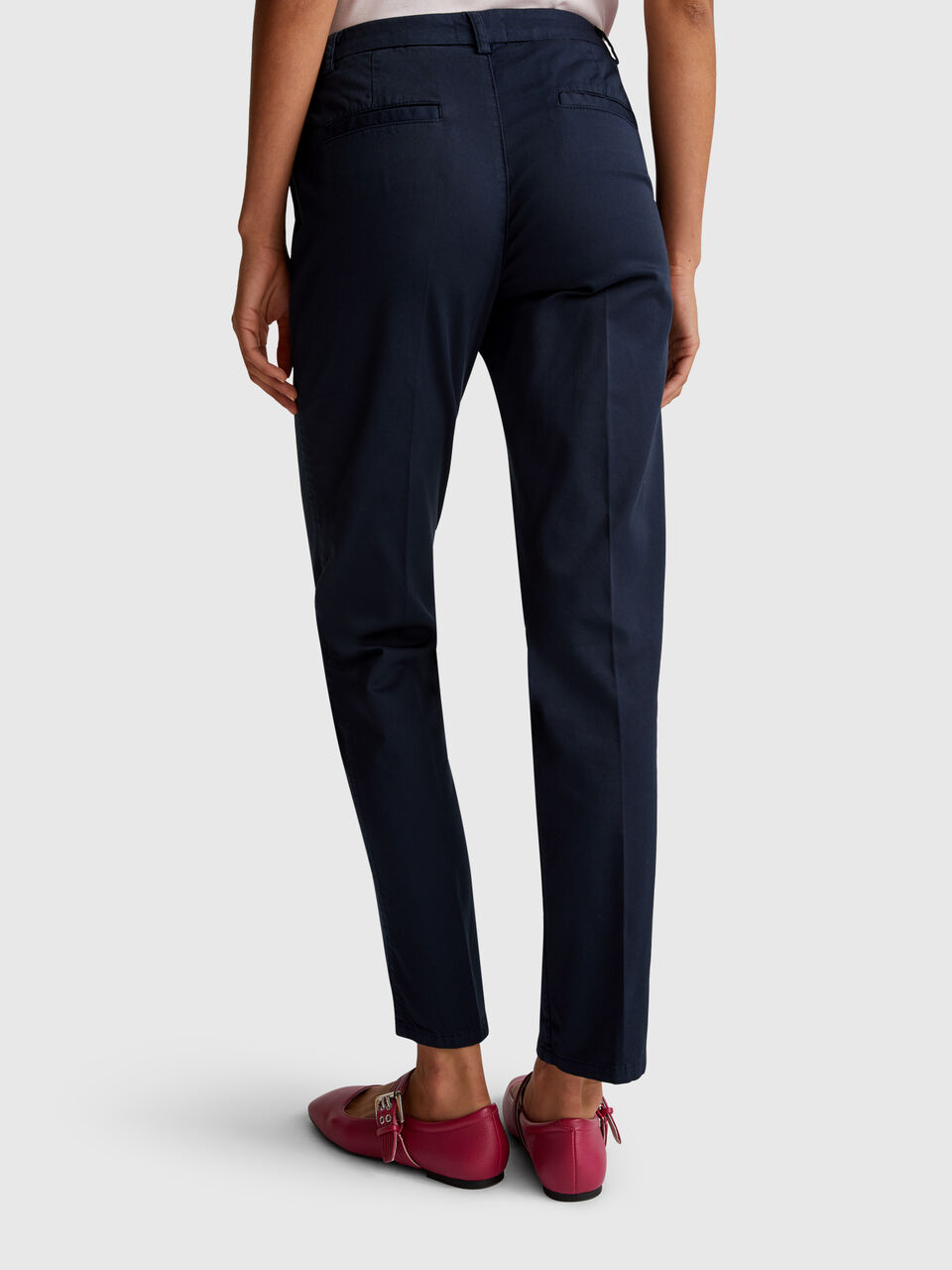 TROUSERS Damen image number null