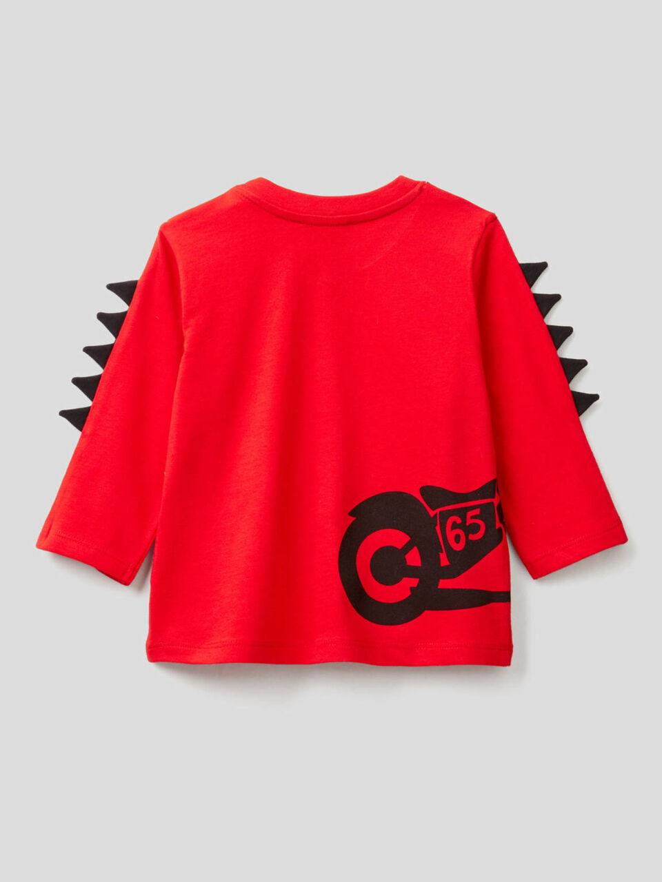 T-shirt with 3D applique image number 2