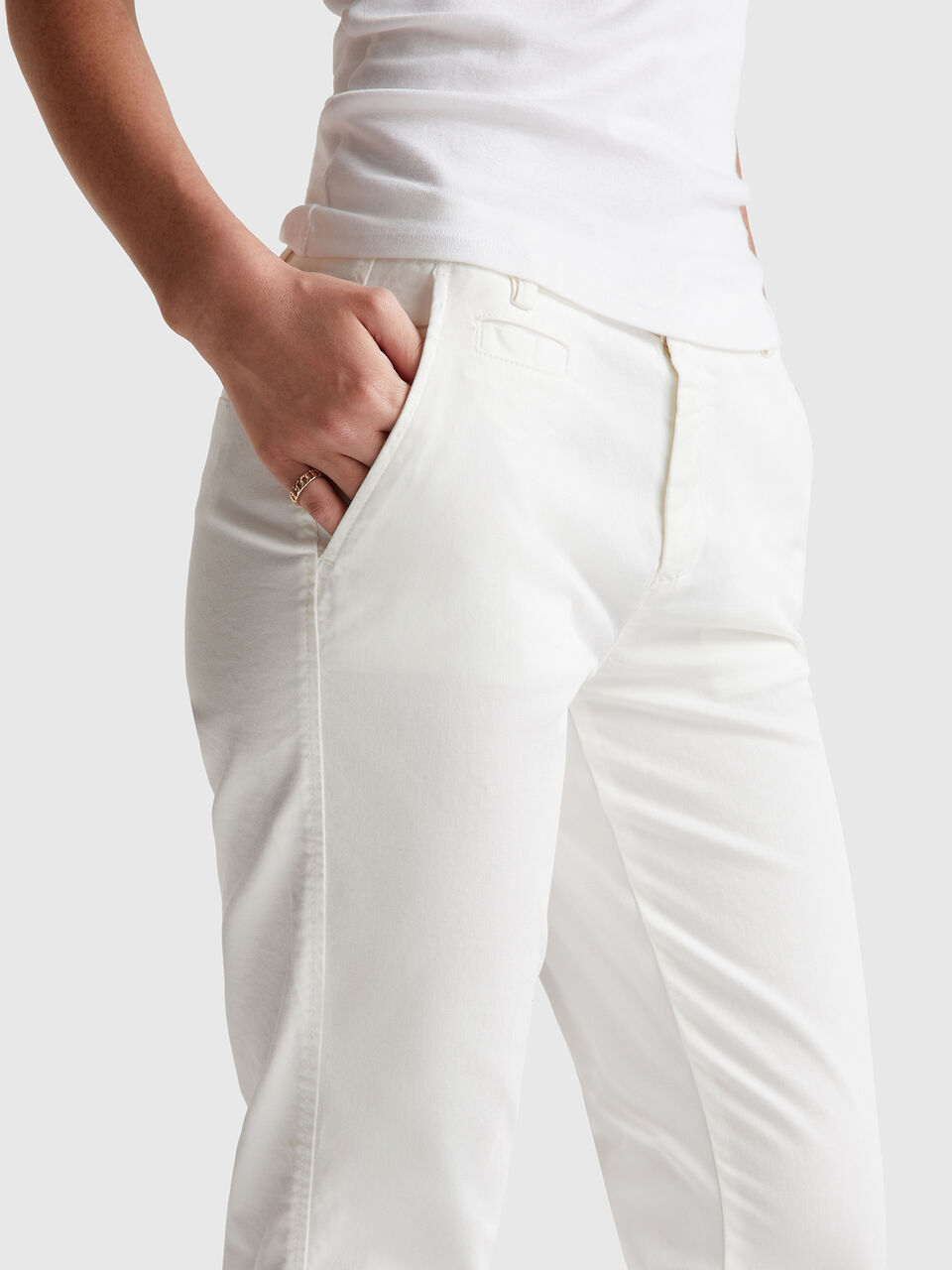 TROUSERS Femme image number null