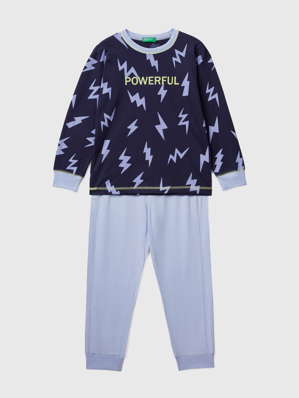 Pyjamas with lightning print