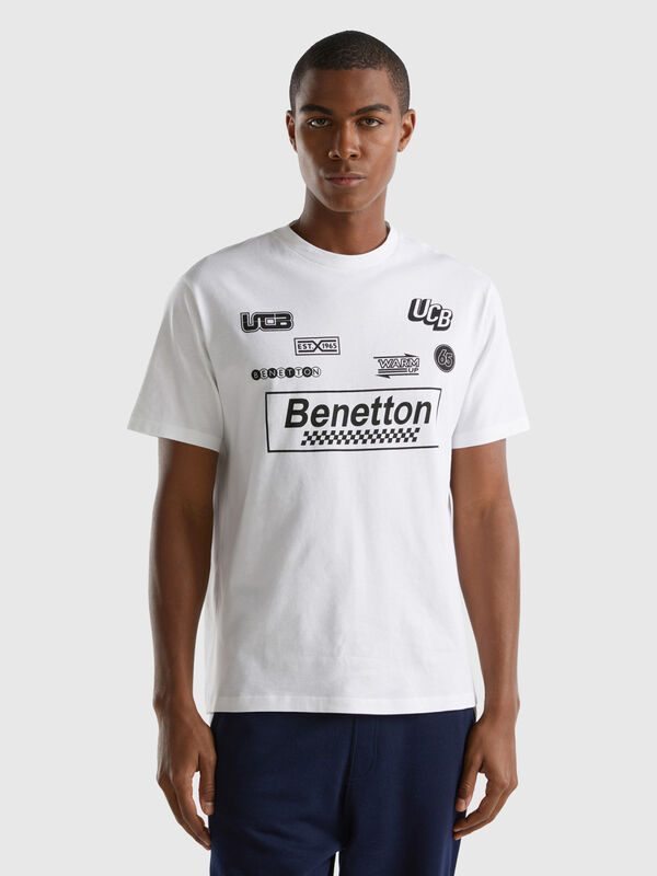 T-shirt blanc à imprimés logos Homme