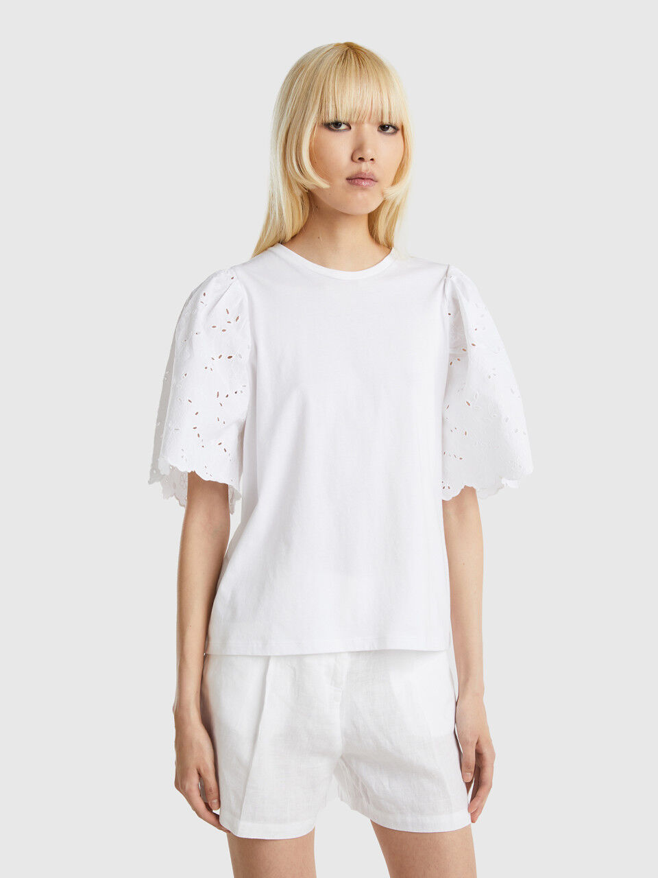 T-shirt with sleeves in broderie anglaise