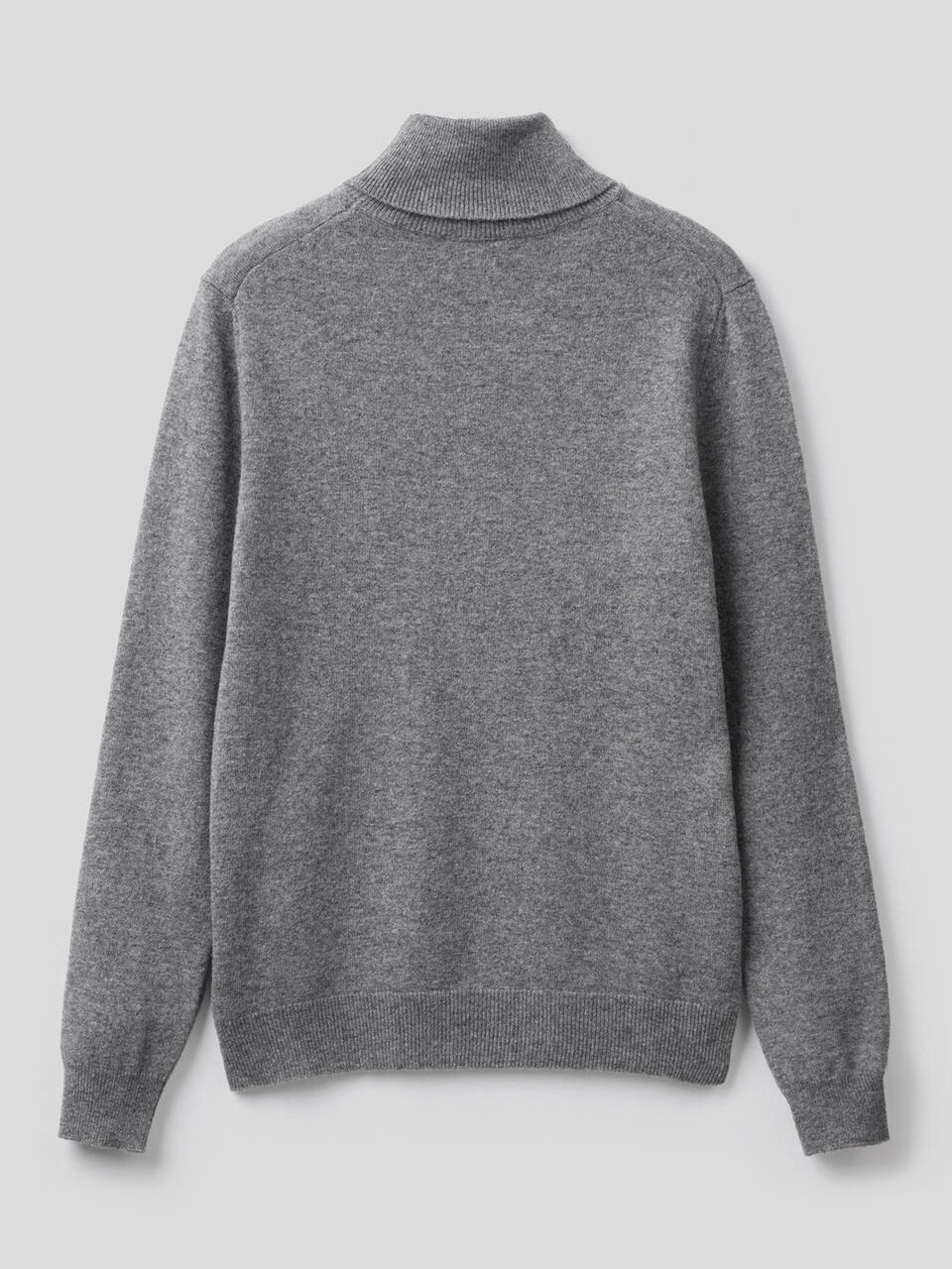 Pull chaud col roulé en pure laine vierge image number 2
