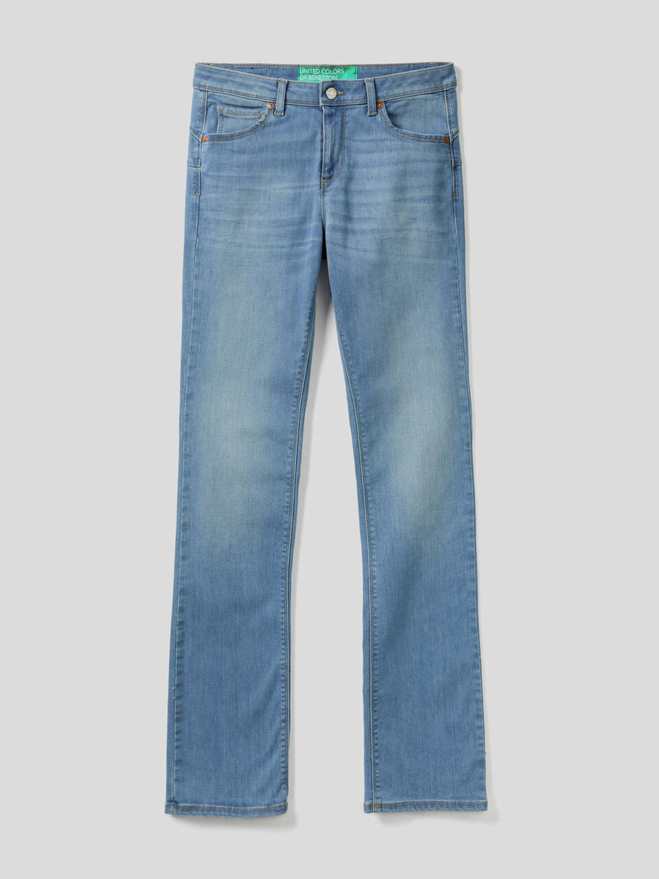 Push up bootcut jeans image number 1
