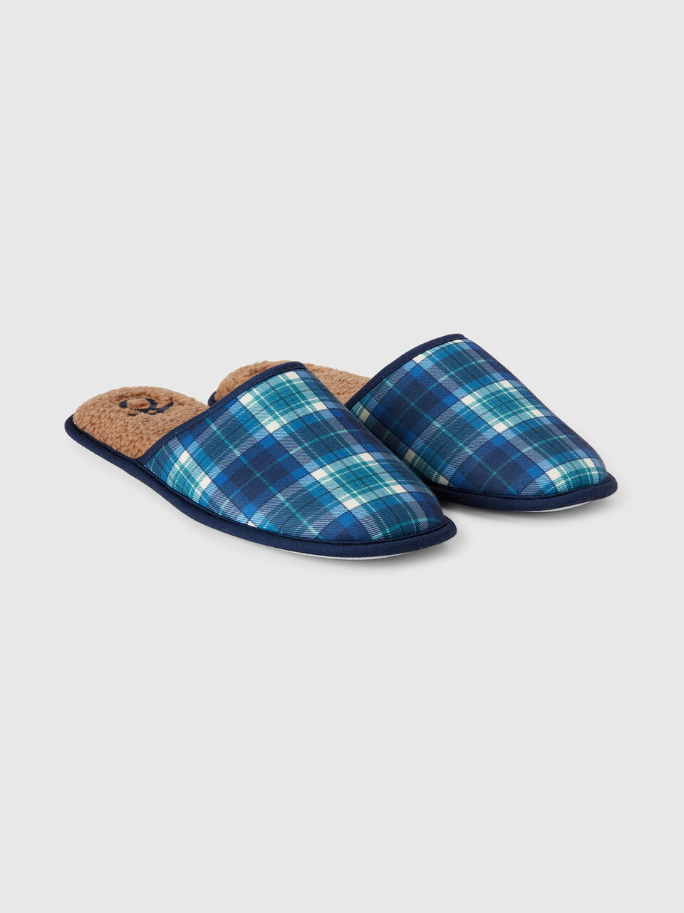 SLIPPER image number null