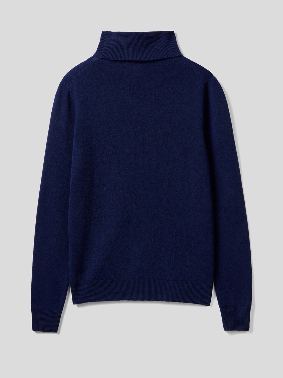 Turtleneck sweater in pure virgin wool image number 2