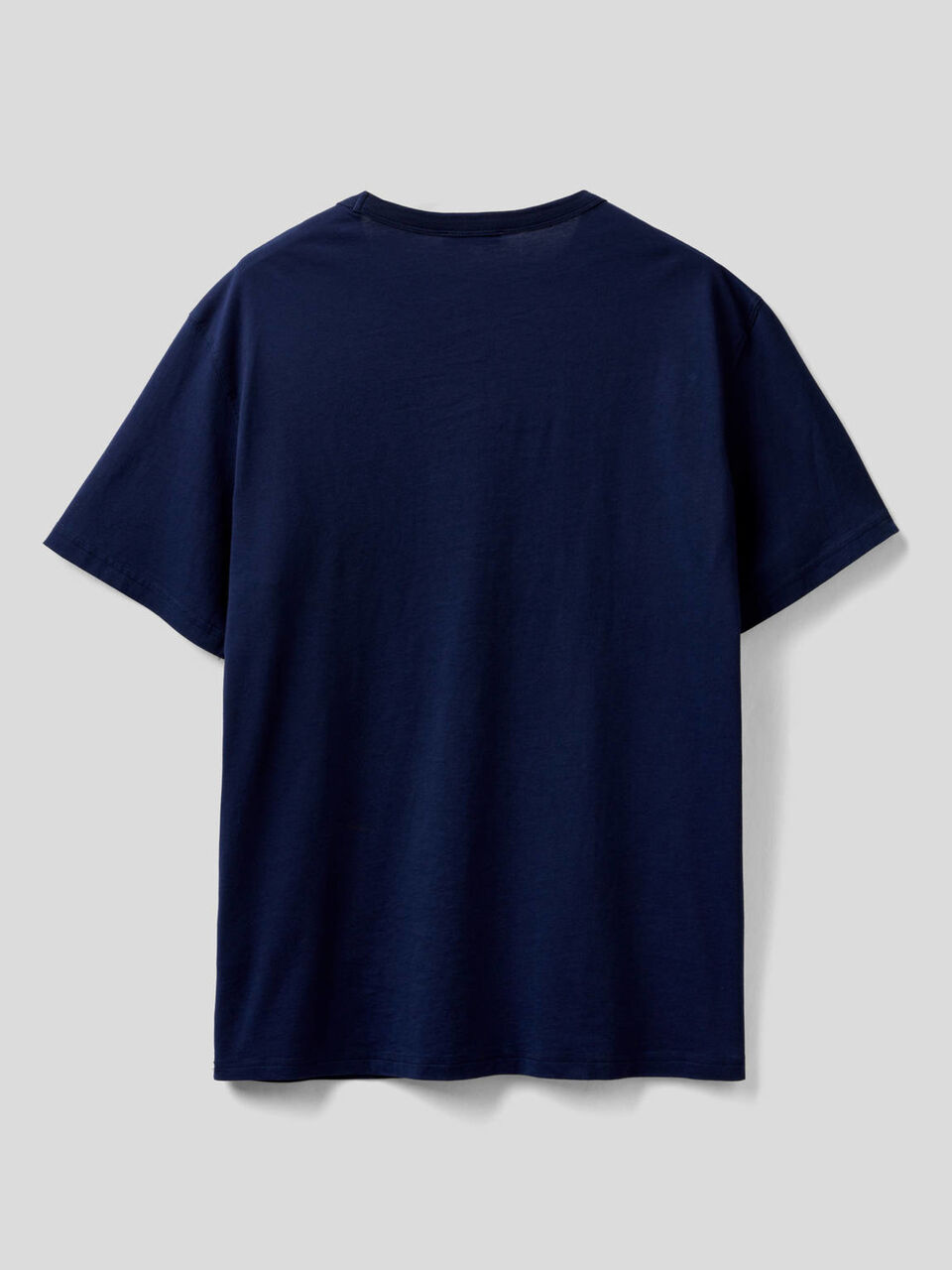 Dark blue t-shirt with photographic print image number 2