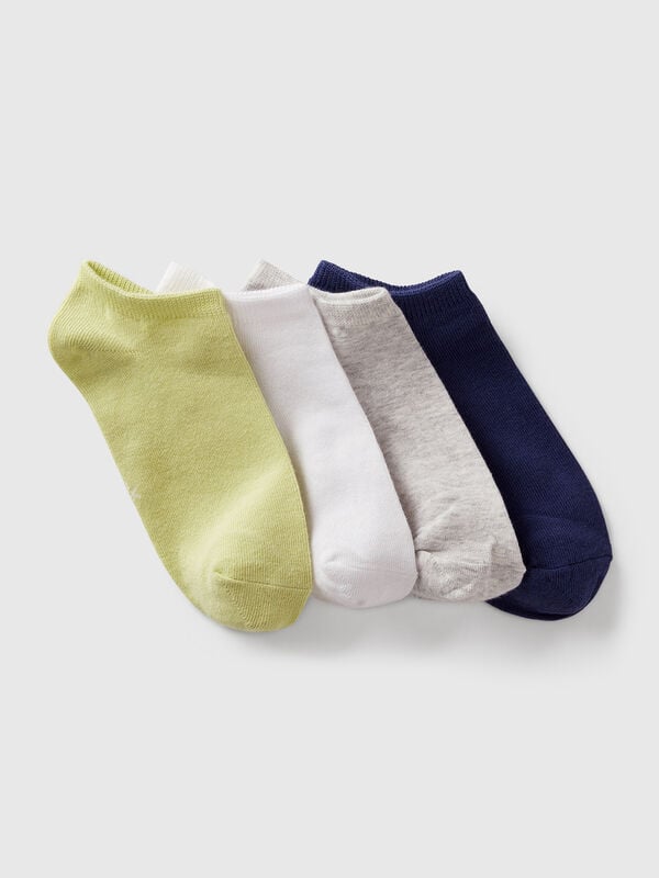 Vier Paar kurze Socken Jungen