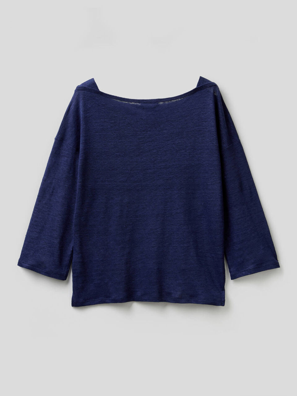3/4 sleeve t-shirt in 100% linen image number 2