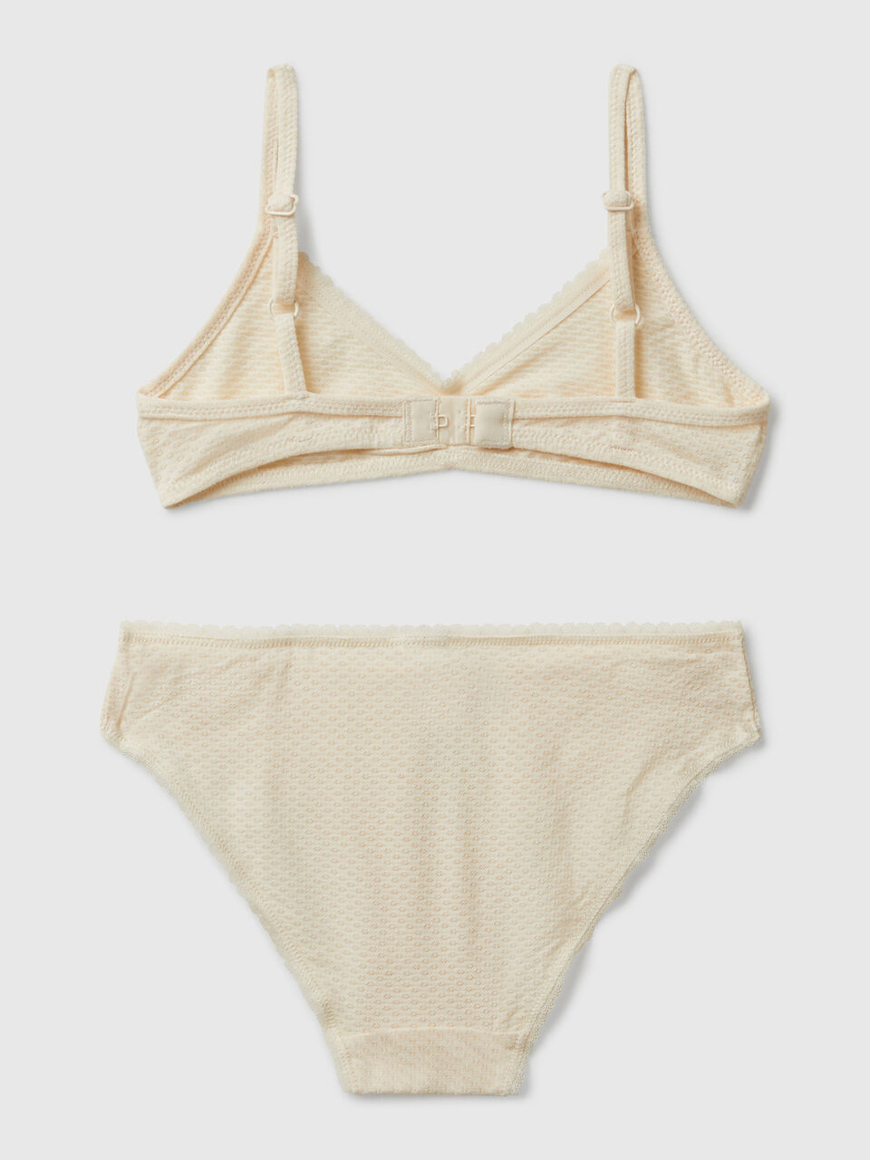 BIKINI Mädchen image number null