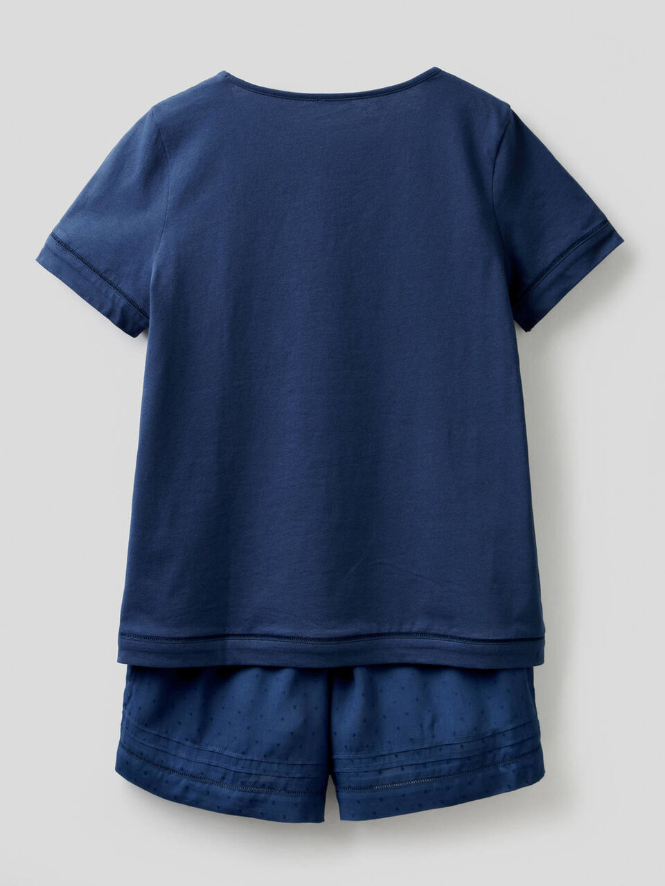 Ensemble pyjama avec t-shirt et short image number 2