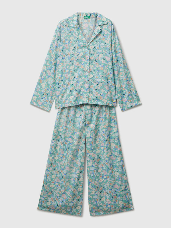 Fließender Pyjama mit Blumenmuster Damen