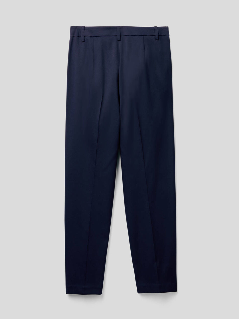 Pantalon classique en tissu stretch image number 2