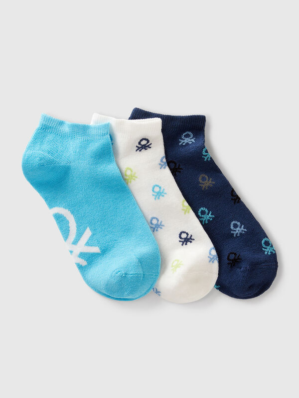 Drei Paar Socken mit Logos Jungen