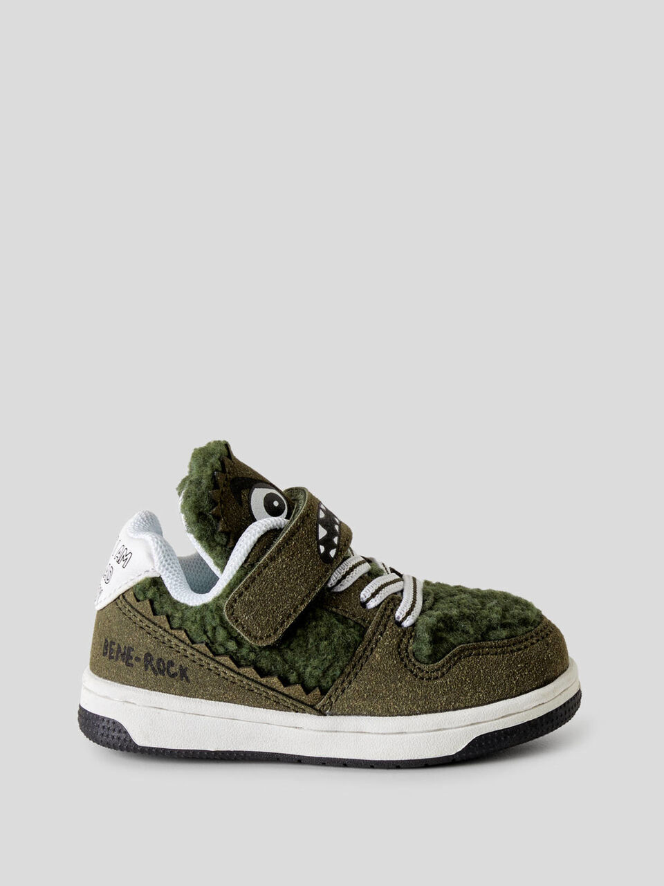 Sneakers mit Einsatz aus Teddy-Fleece image number 1